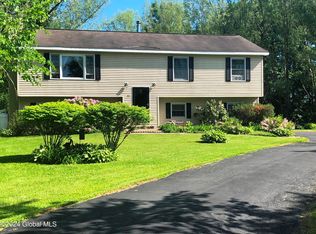 45 Westview Ln, Fort Edward, NY 12828