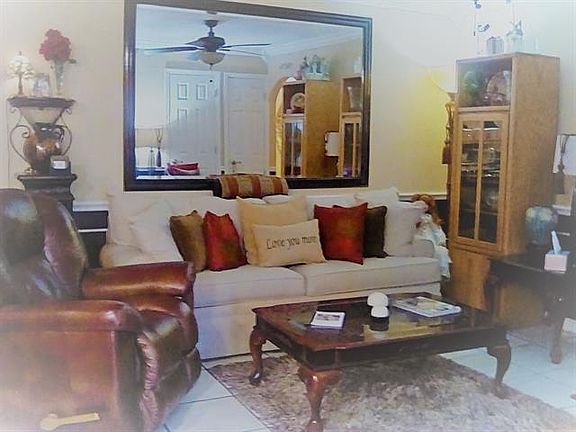 5th image of 704 Idlewild Dr