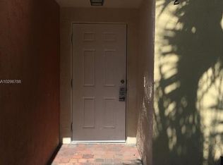 202 NW 14th Ave, Fort Lauderdale, FL 33311