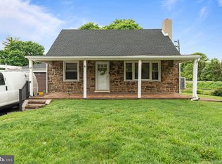 12 E Township Line Rd, East Norriton, PA 19401