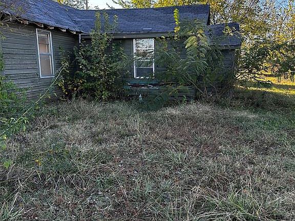 3rd image of 340 SE 54th St