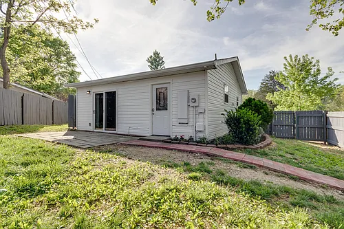 805 Oliver Rd #A Photo 1