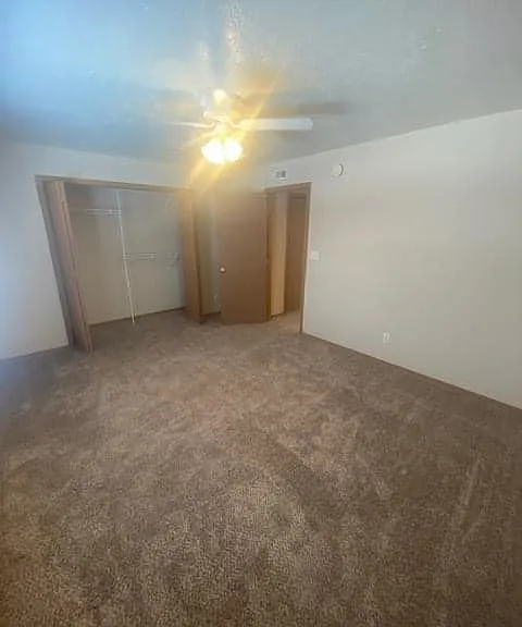 3527 W 55th St — Photo 3