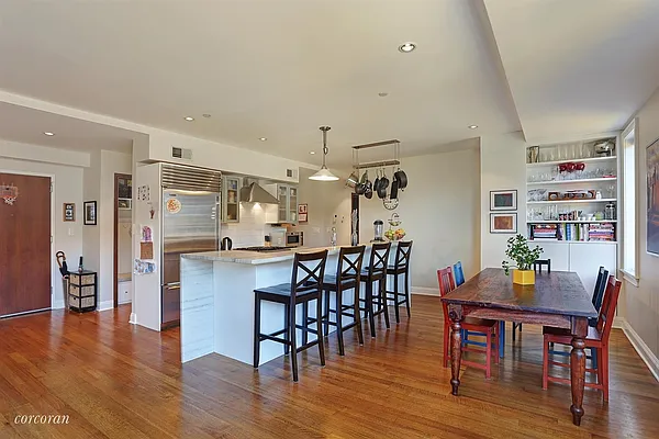 Rented by Corcoran | media 23