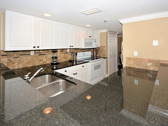 5th image of 157 Marine St Unit 104