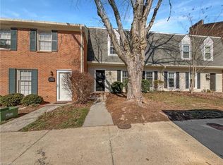 4080 E Huntingreen Ln APT C, Winston Salem, NC 27106
