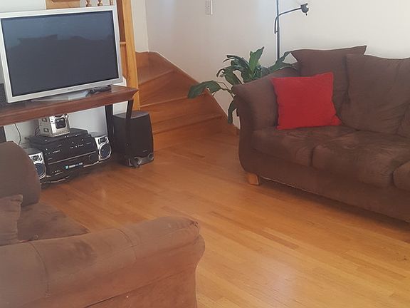 5th image of 5209 N Moody Ave