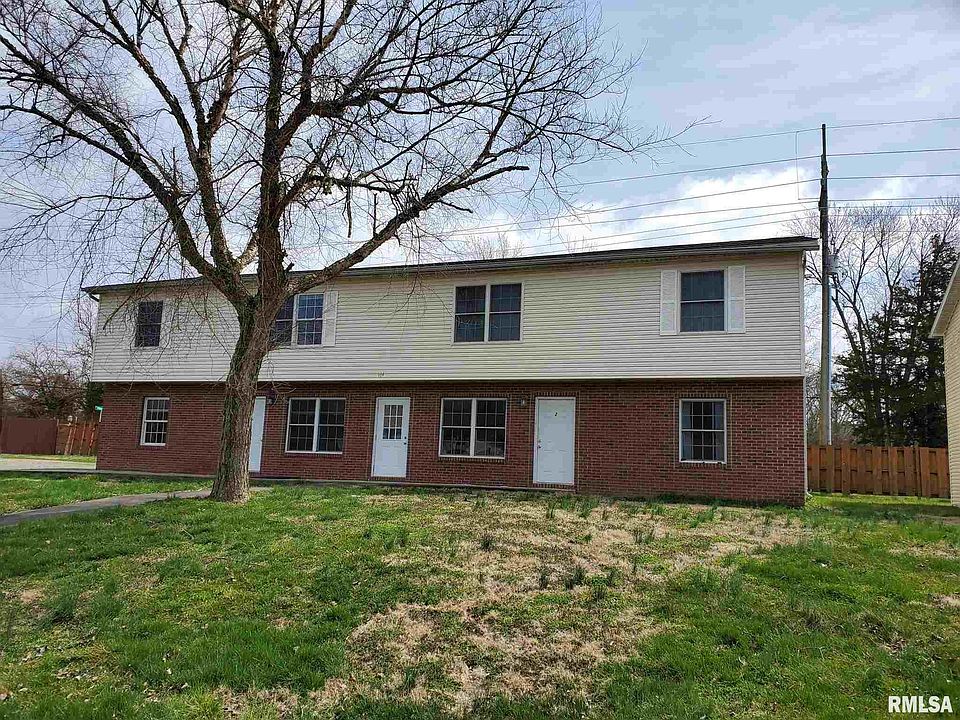 1st image of 164 Village Dr #2