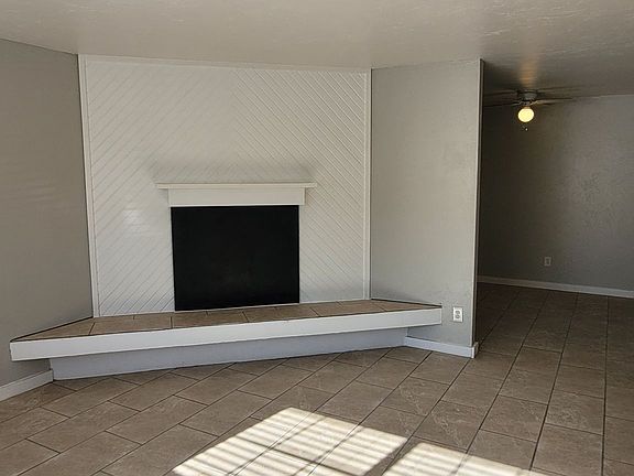 2nd image of 401 12th Ave SE APT 178