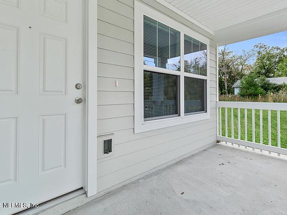 5th image of 1464 7TH Street W