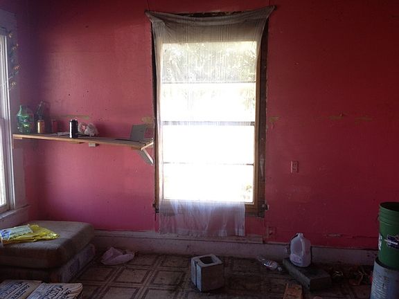 5th image of 2606 Chihuahua St