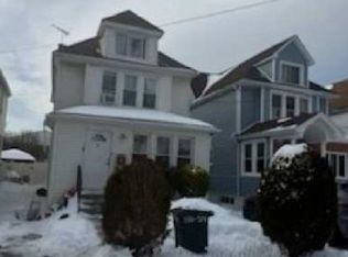 11034 166th St, Jamaica, NY 11433