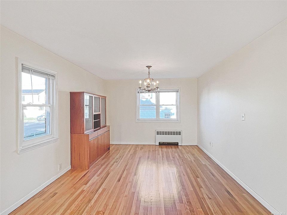 1st image of 8303 248th St