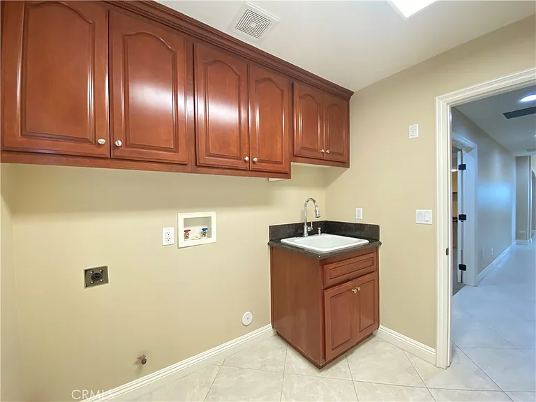 14670 Gilman Springs Rd — Photo 32