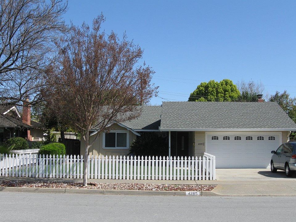 1st image of 4285 McKinnon Dr