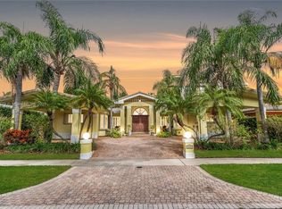 2075 Arch Creek Dr, North Miami, FL 33181