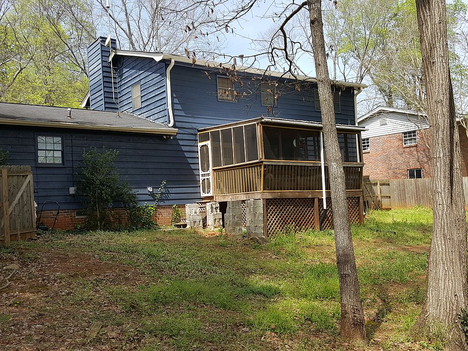 2nd image of 3935 Greenforest Ln