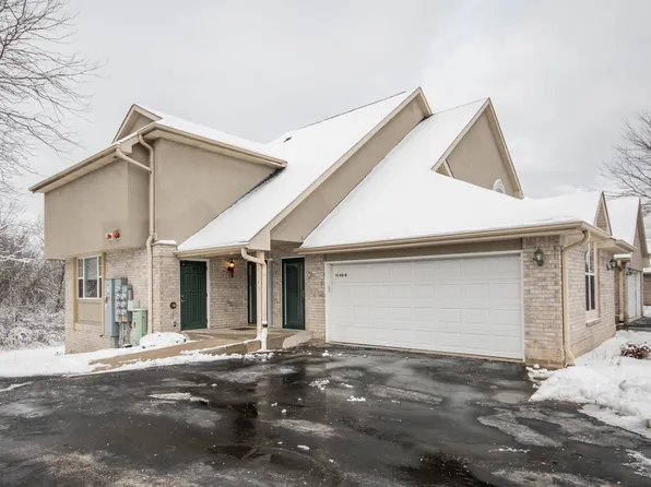 9140 W Elm Ct, Franklin, WI 53132