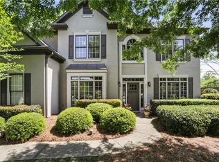 705 Aronson Lake Ct, Roswell, GA 30075