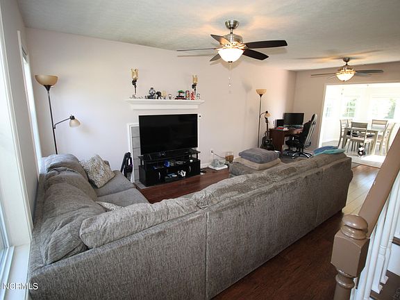 2nd image of 1633 New Bern Street