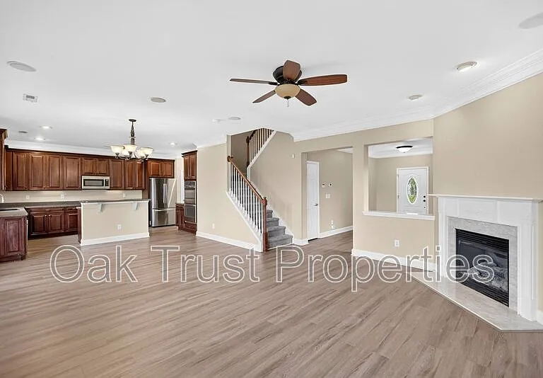 7018 Bellflower Ln — Photo 7