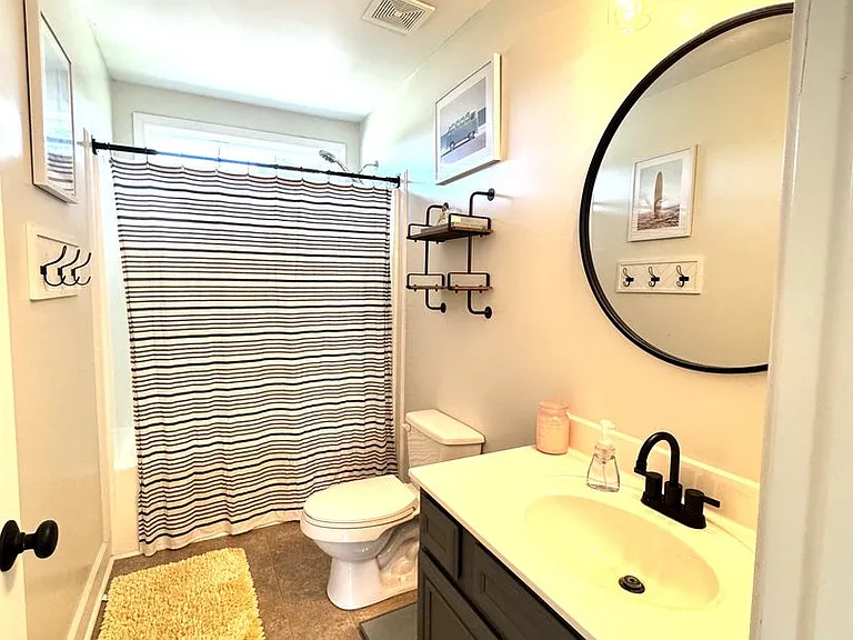418 Amaryllis Ln — Photo 26