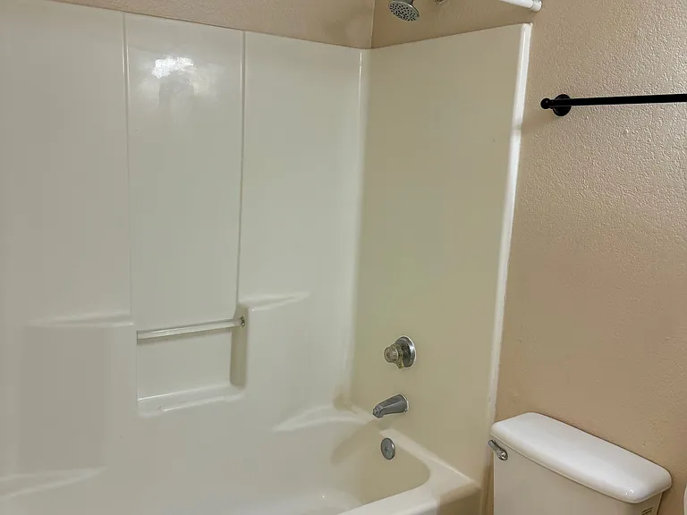 810 Wilmor Ct — Photo 16