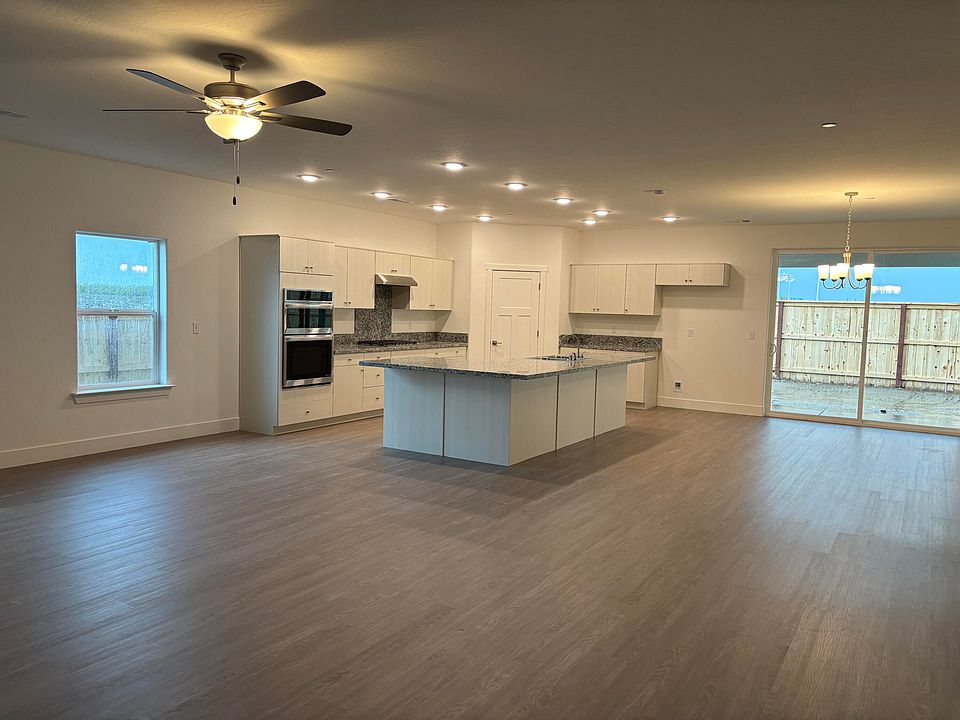 2nd image of 3821 Via Santa Barbara Avenue