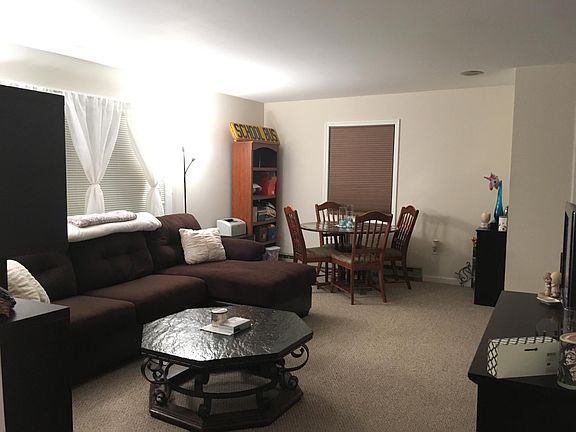 5th image of 251 Fairground Ave APT 4