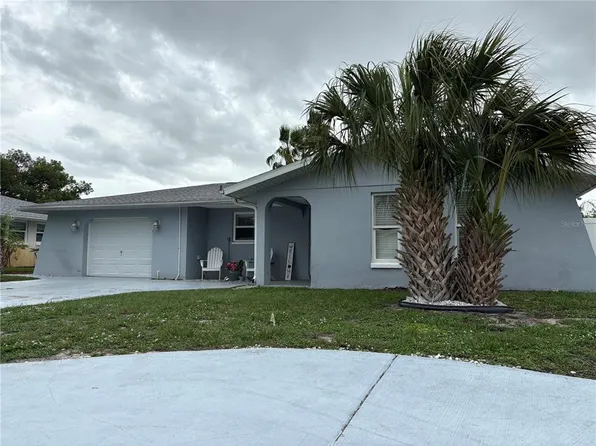 10208 Oak Hill Dr, Port Richey, FL 34668