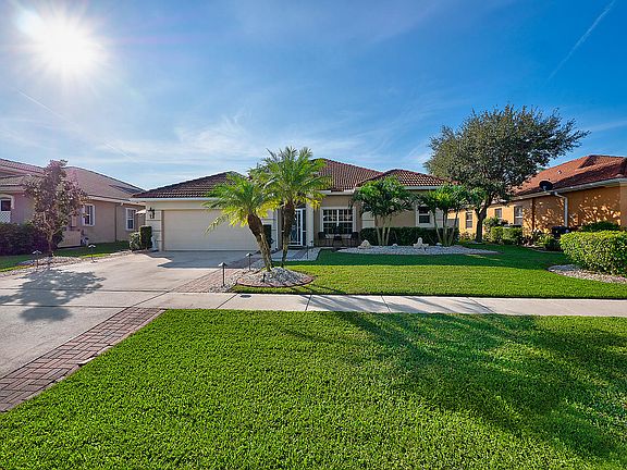 4th image of 10634 Paso Fino Dr