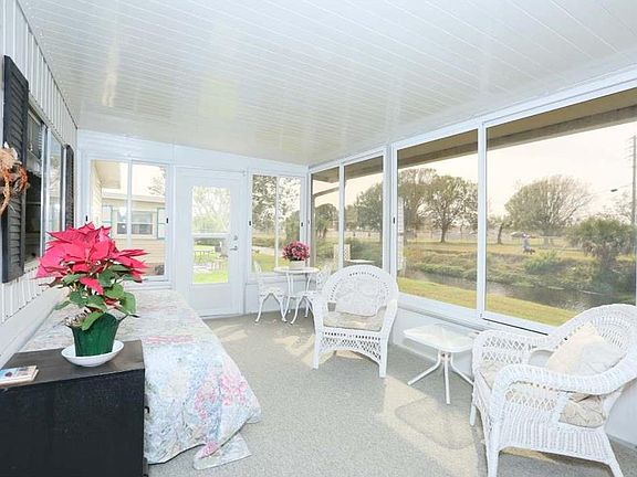 3rd image of 1135 Barefoot Cir