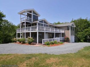 37 Governor Paine Rd, Prudence Island, RI 02872