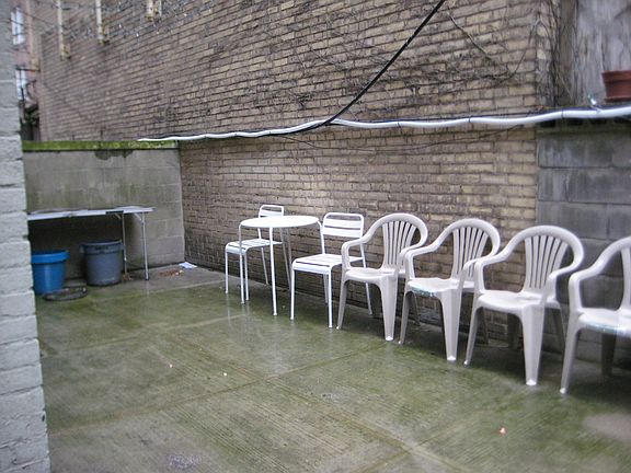 2nd image of 46 W 87th St APT 1C