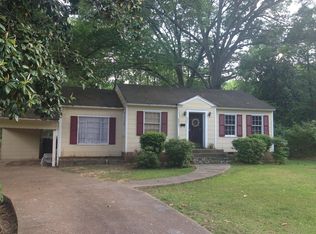 647 Robinhood Rd, Jackson, MS 39206