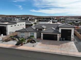 5189 W 2040 S, Hurricane, UT 84737