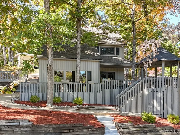 64 Buttercup Rd, Lake Ozark, MO 65049