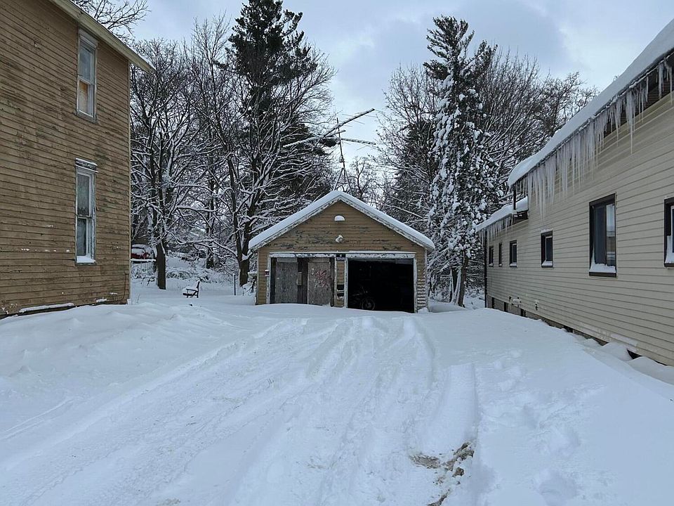 2nd image of 505 Jones St