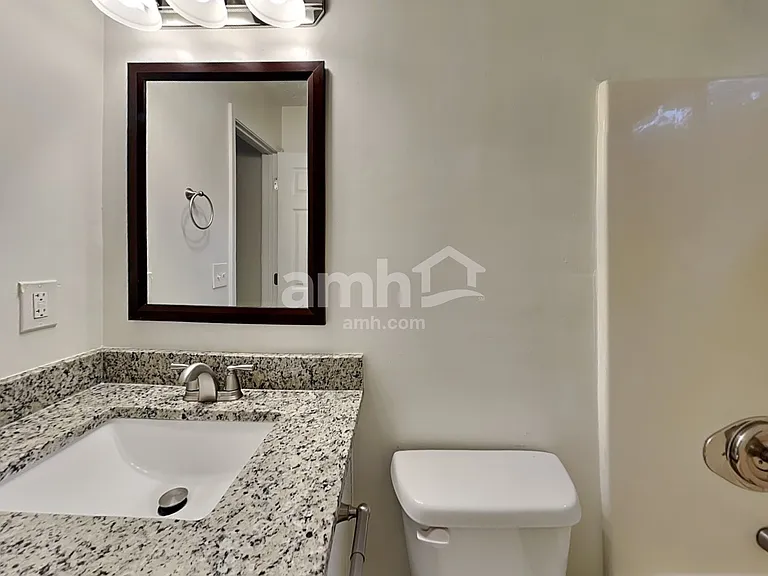 149 Waters Edge Dr — Photo 12