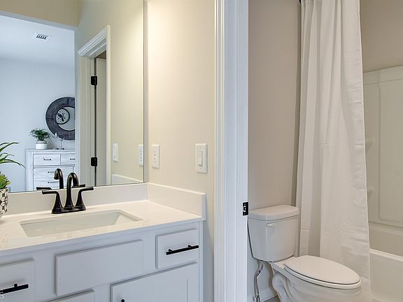 5th image of 6016 Caledonia Ct