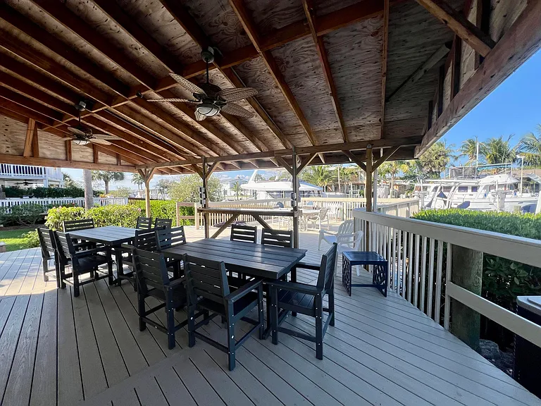 2486 Harbour Cove Dr — Photo 21