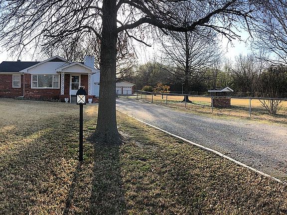 Matching wishing well