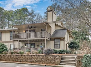 906 Woodcliff Dr, Sandy Springs, GA 30350