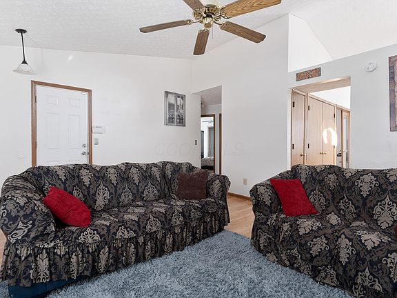 5th image of 5631 Dashshund Ct