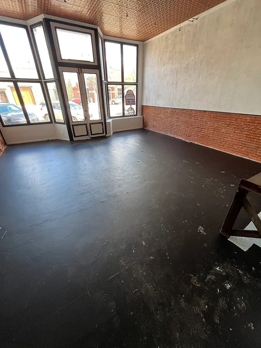 Building Photo - 112 E Main St #1
