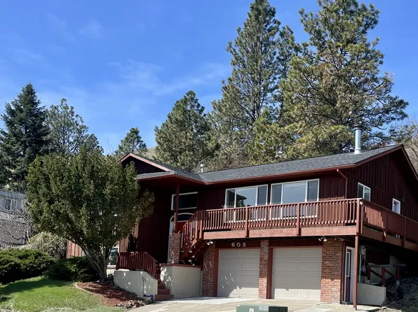 608 Modelaire Dr, La Grande, OR 97850