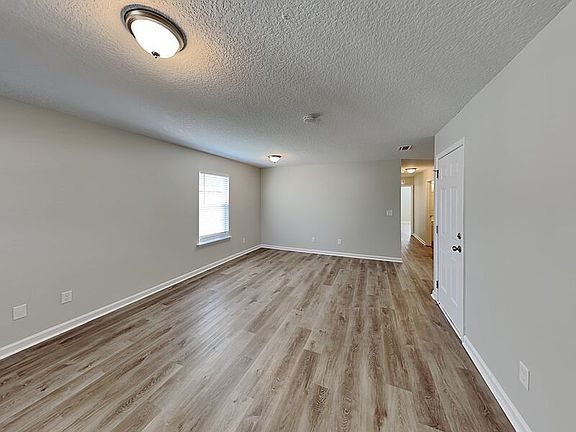 5th image of 9210 9th Ave