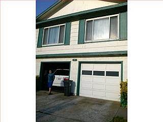 3rd image of 57 Lycett Cir