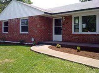 1200 Edgewater Dr, Saint Louis, MO