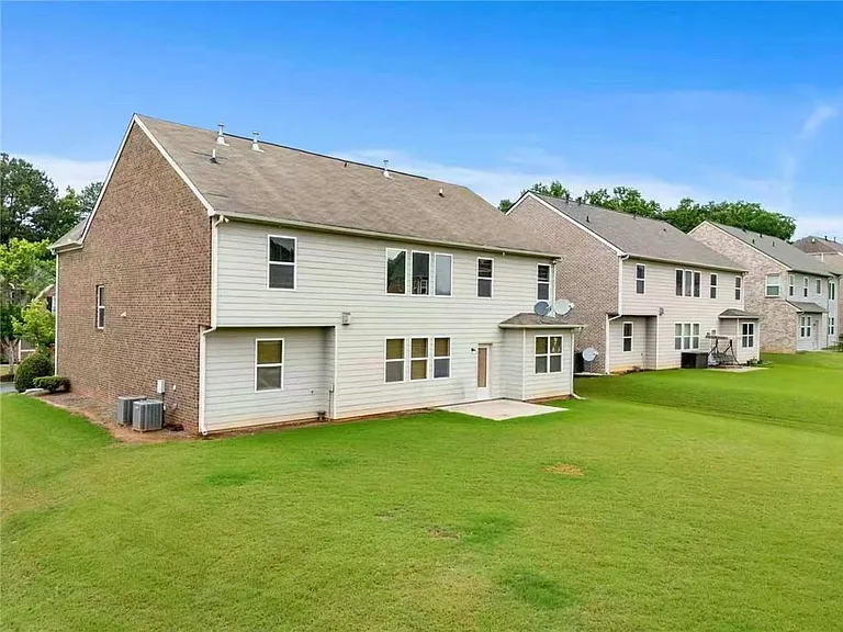 2588 Cannon Farm Ln — Photo 3